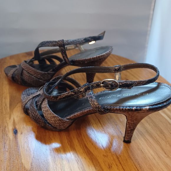 Bandolino Strappy Brown/Black Faux Snakeskin Open Toe 3.5" Heels size 6.5 M - Picture 3 of 11